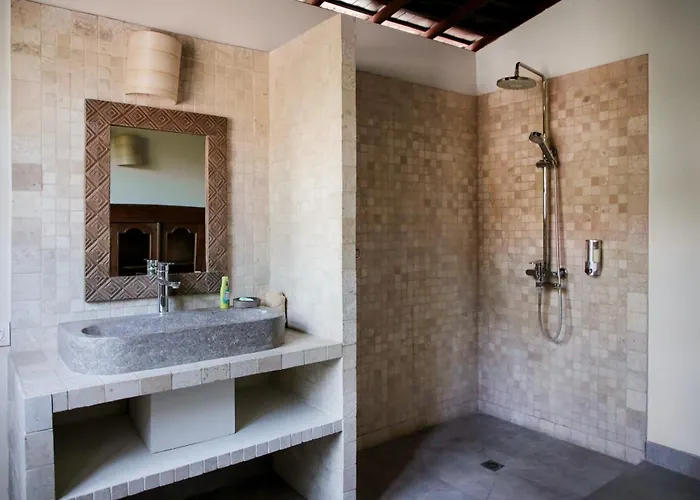 Villa Hangat Seminyak
