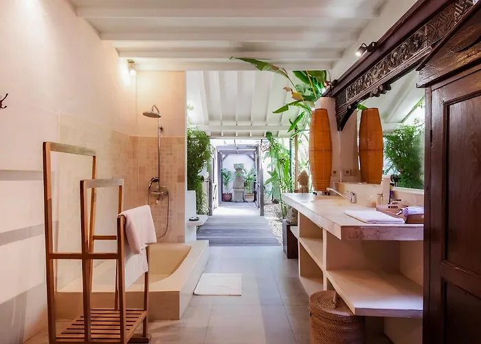 Hangat Villa Seminyak